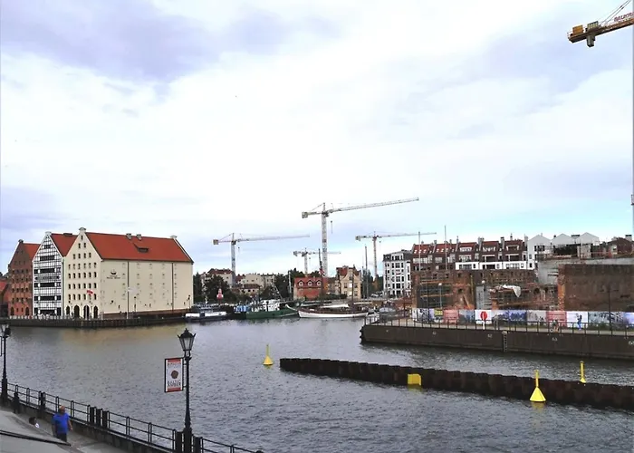 بيت شباب 4-friendshostel *